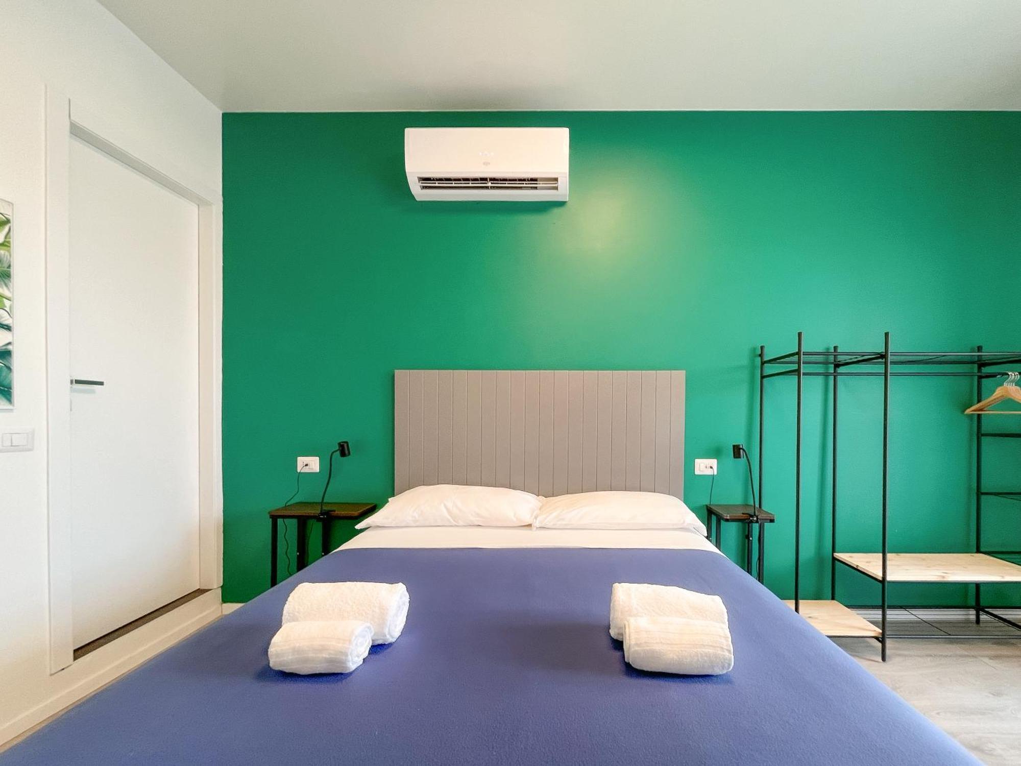Rrrapido Colorful Rooms - Assago Ngoại thất bức ảnh